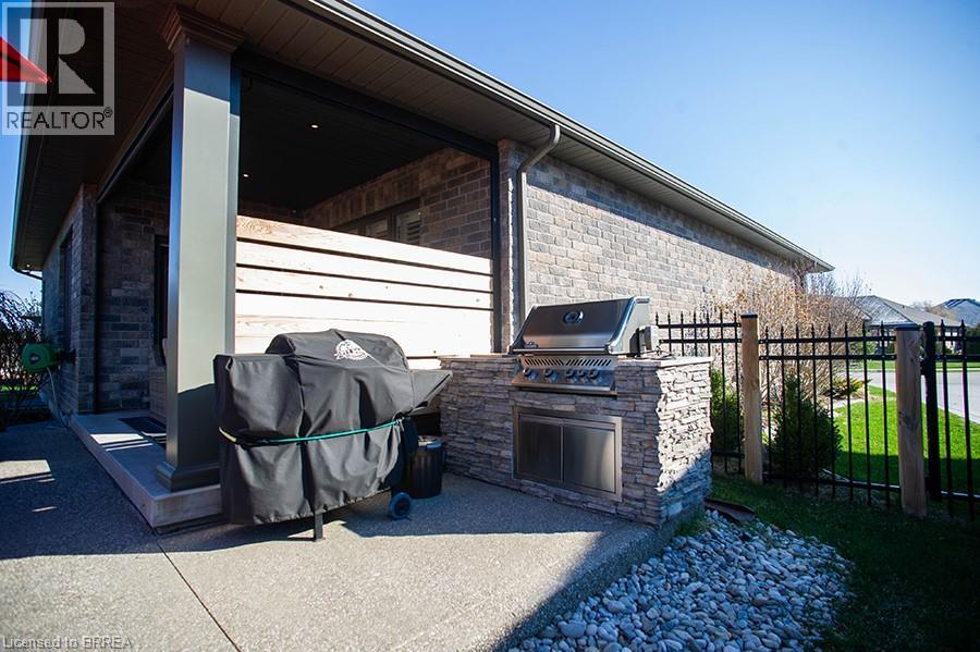 87 ALLANDALE CRESCENT - 44