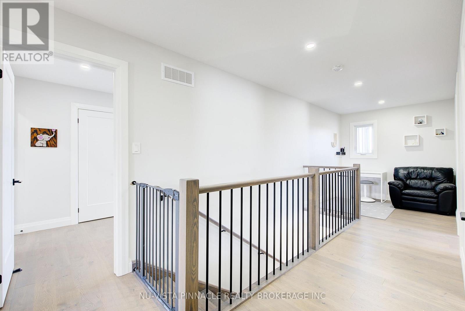 24 KELLY DRIVE - 19