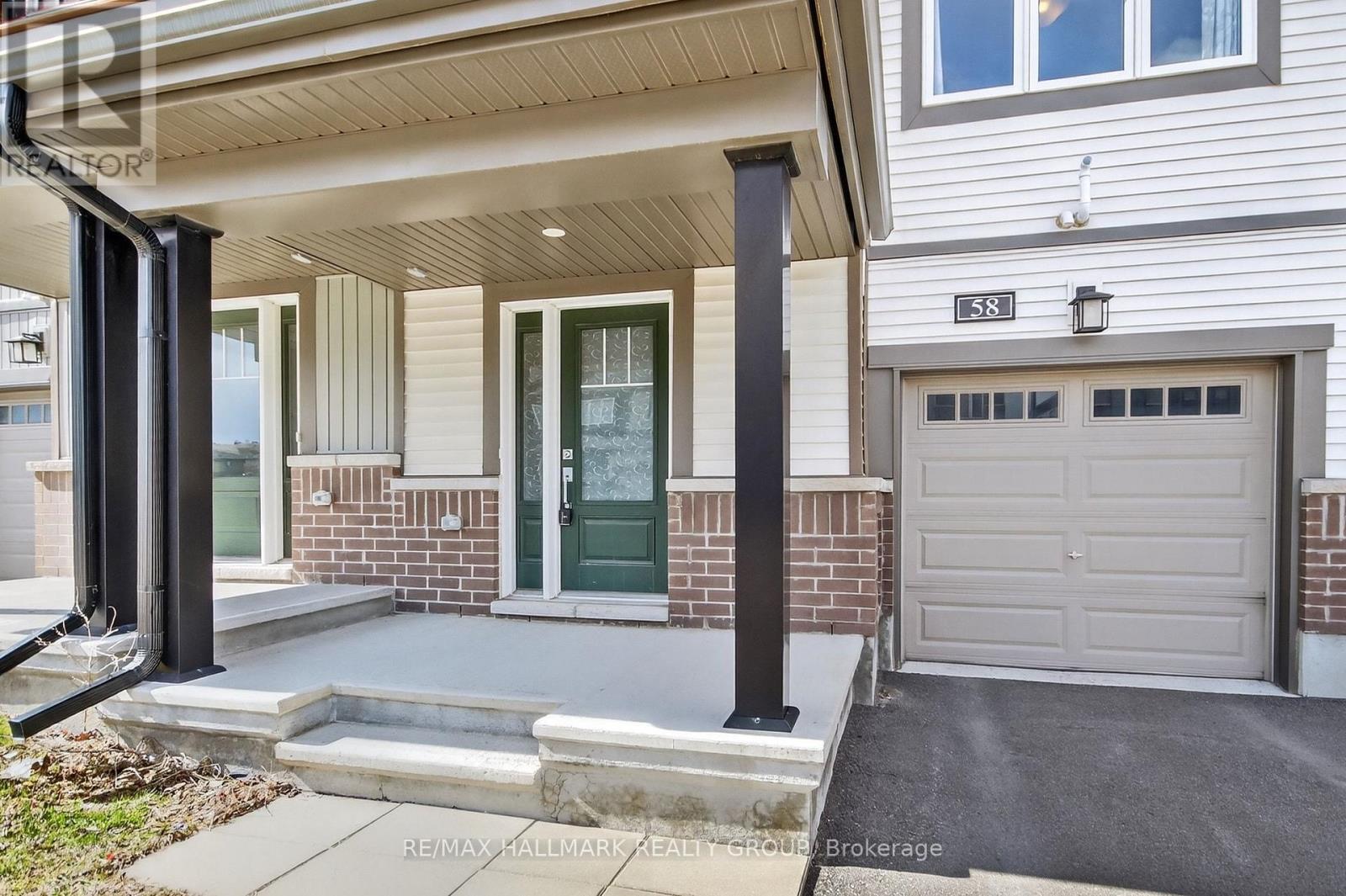 58 TEELIN CIRCLE - 3