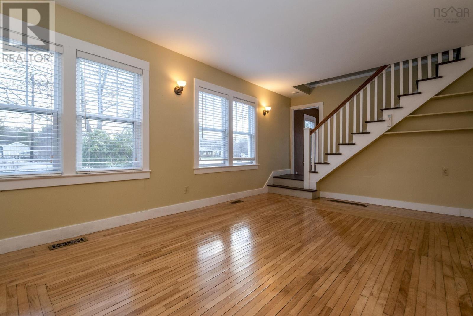 Property 8 of 47 of 9499 Highway 10