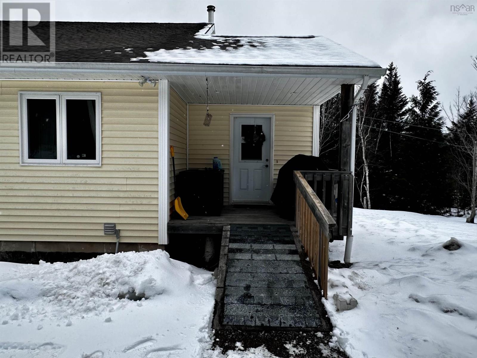 Property 12 of 49 of 9722 Kempt Head Road