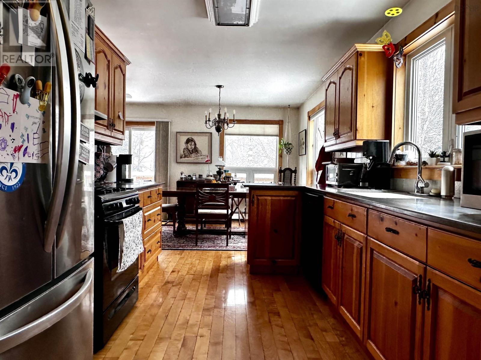 Property 25 of 49 of 9722 Kempt Head Road