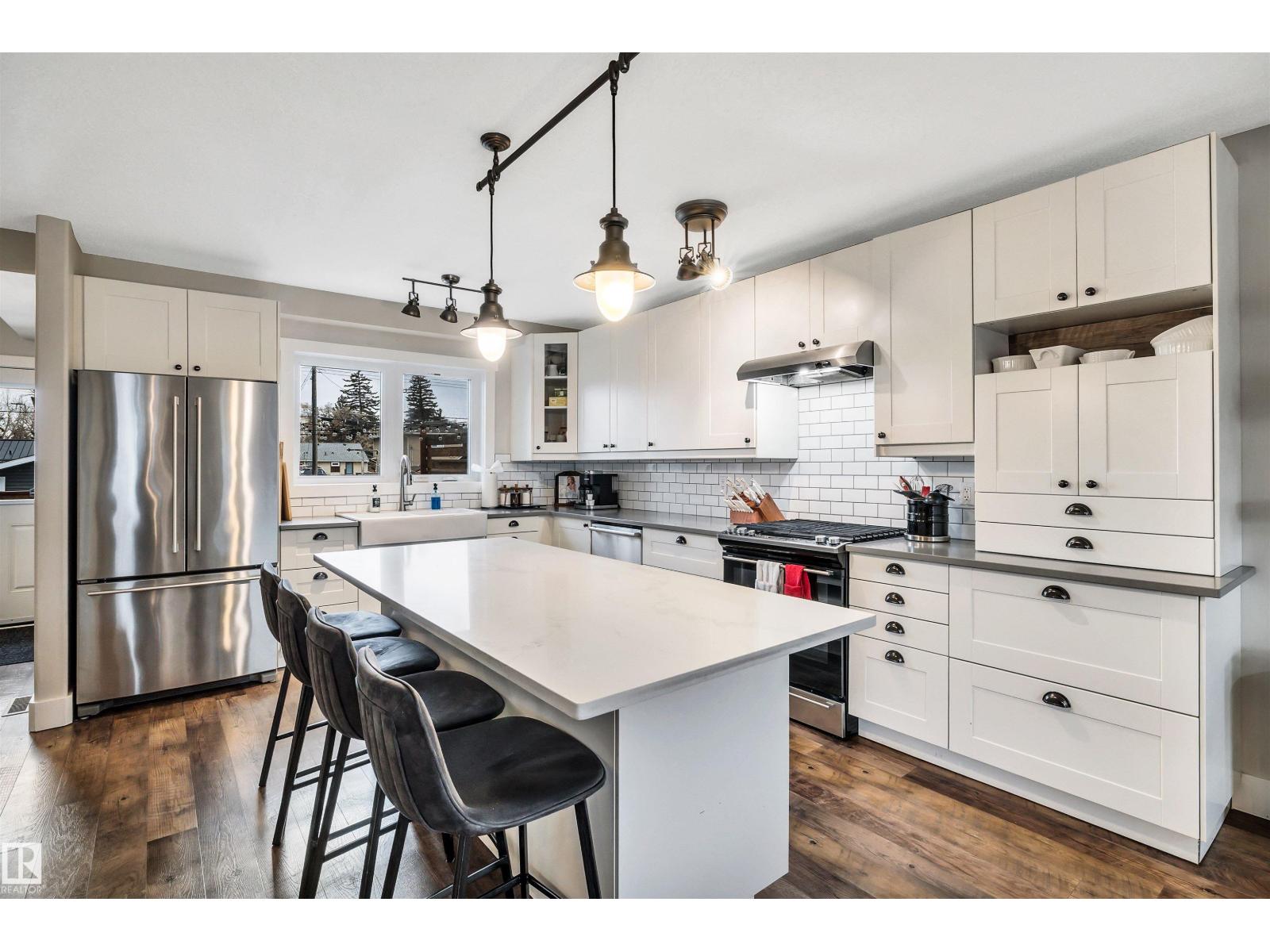 10430 148 ST NW, Edmonton