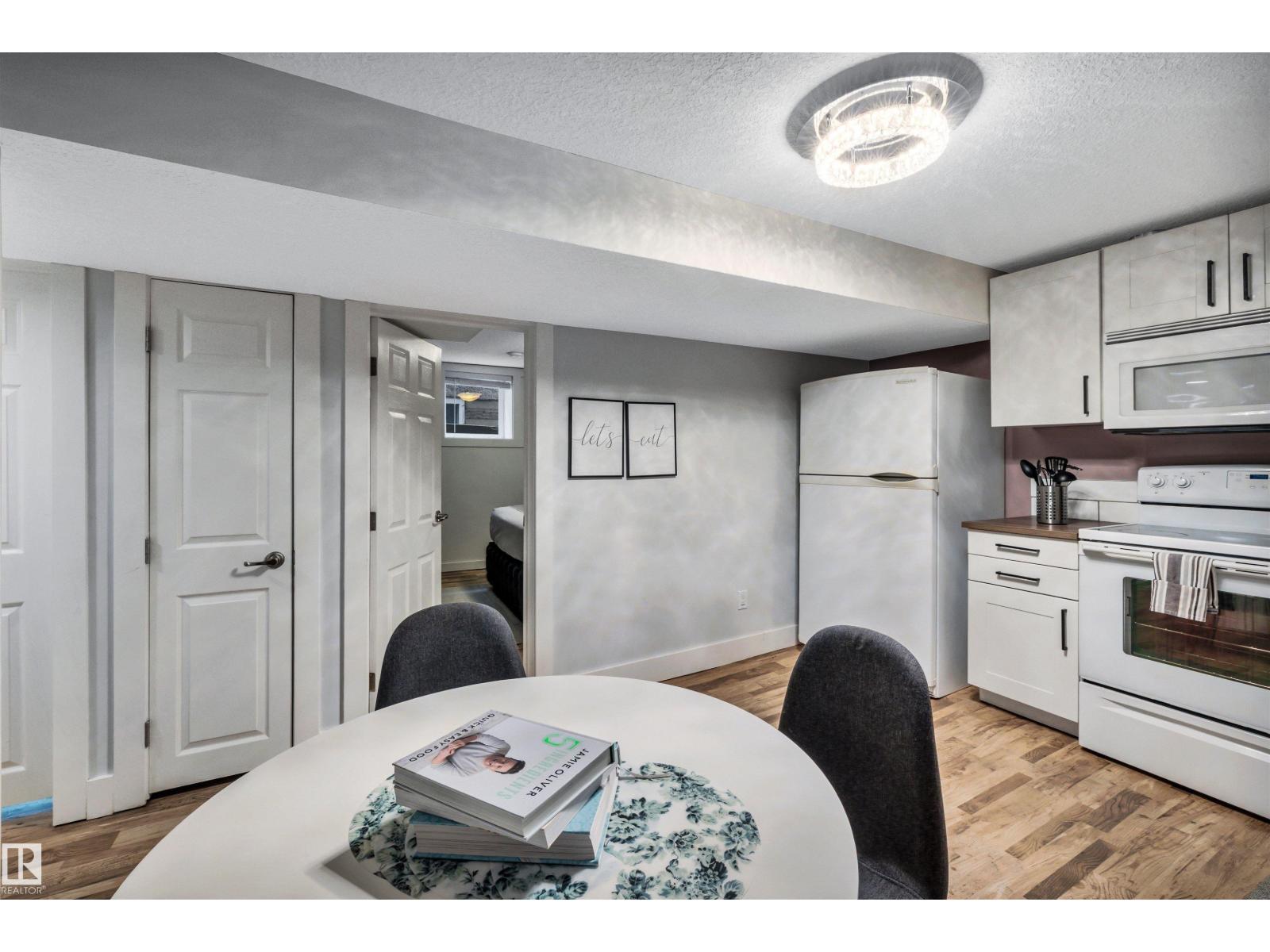 10430 148 ST NW, Edmonton