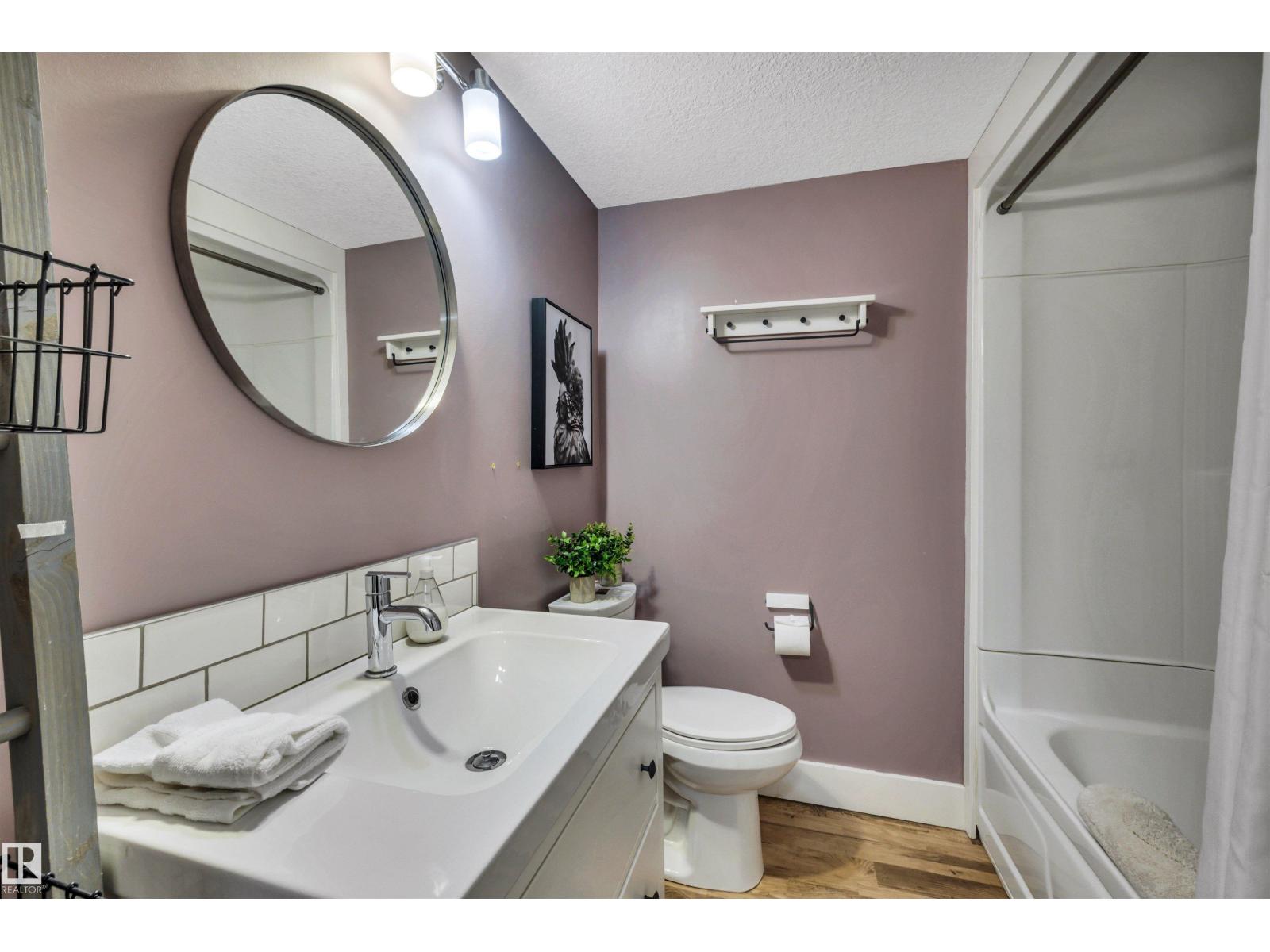 10430 148 ST NW, Edmonton