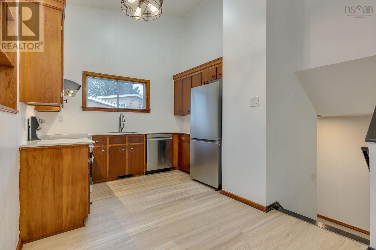 Property 9 of 30 of 7 Palisade Place