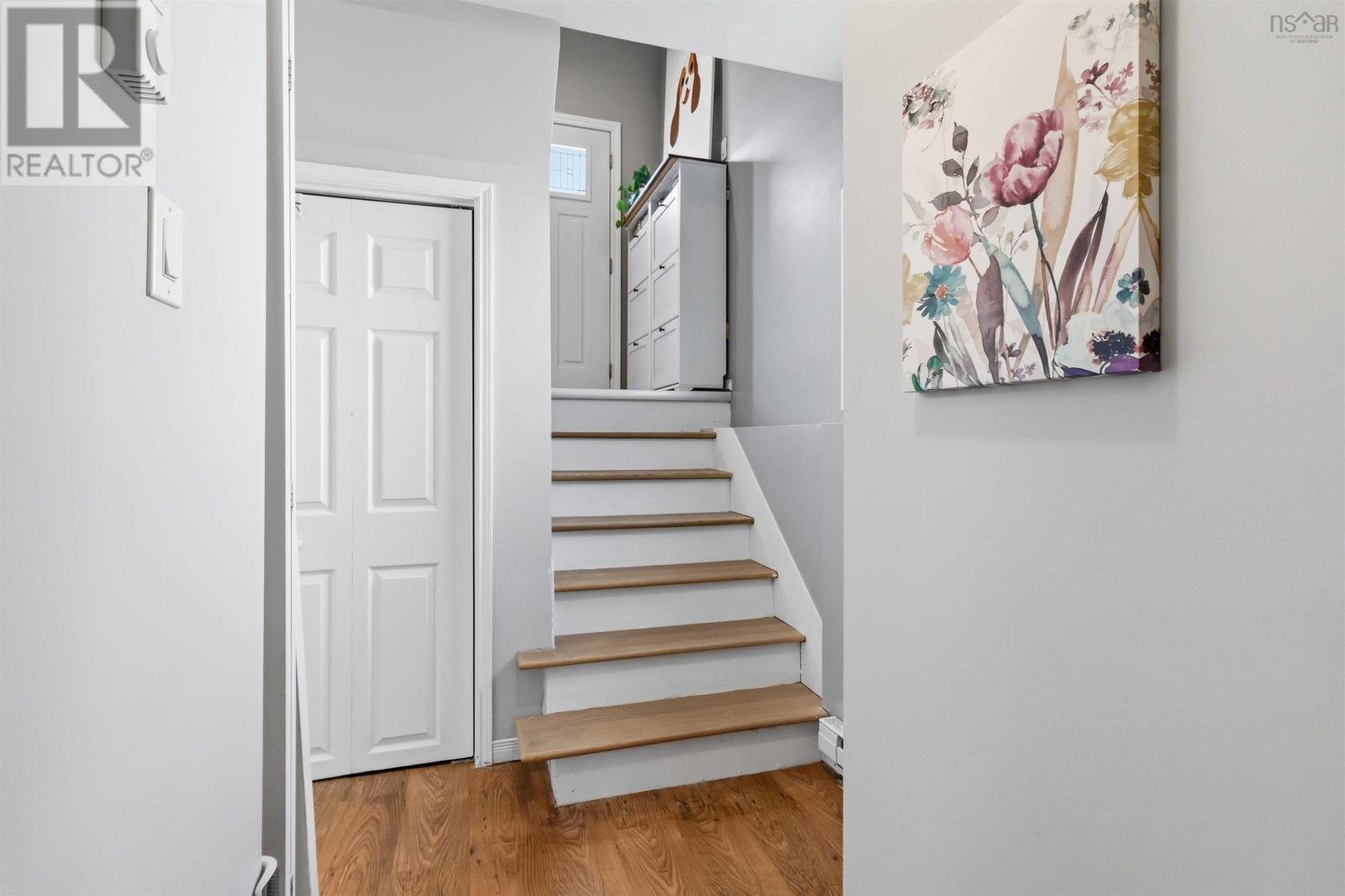 Property 26 of 35 of 37 Kindling Crescent