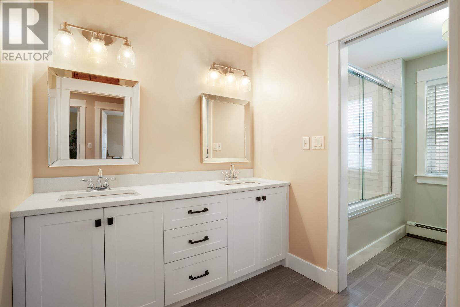 9 DOYLES LANDING - 29