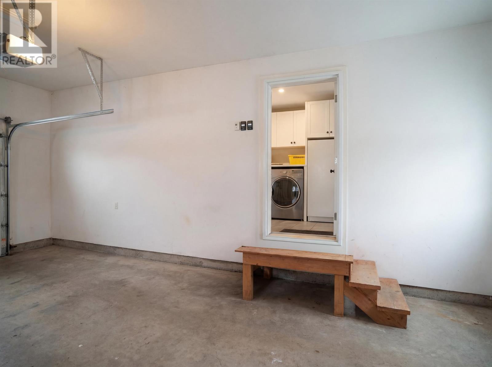 9 DOYLES LANDING - 43