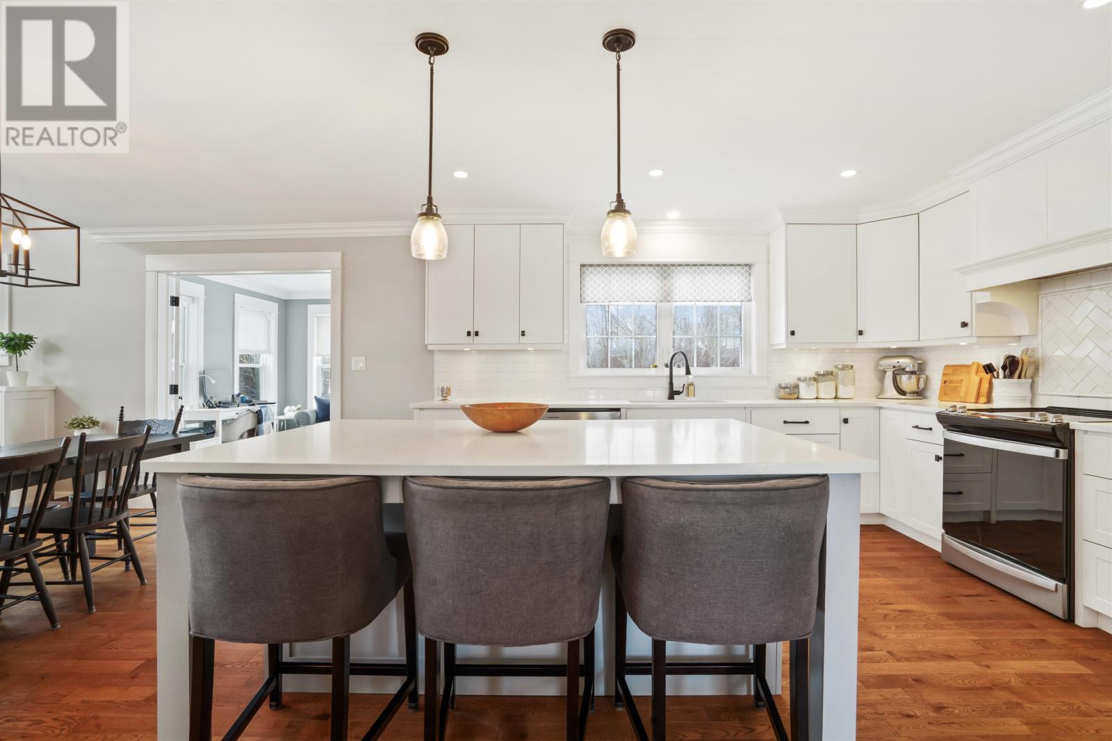 9 DOYLES LANDING - 5