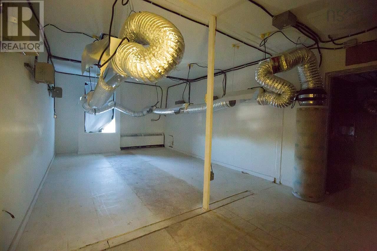 Property 18 of 22 of 1 Lawrence Street