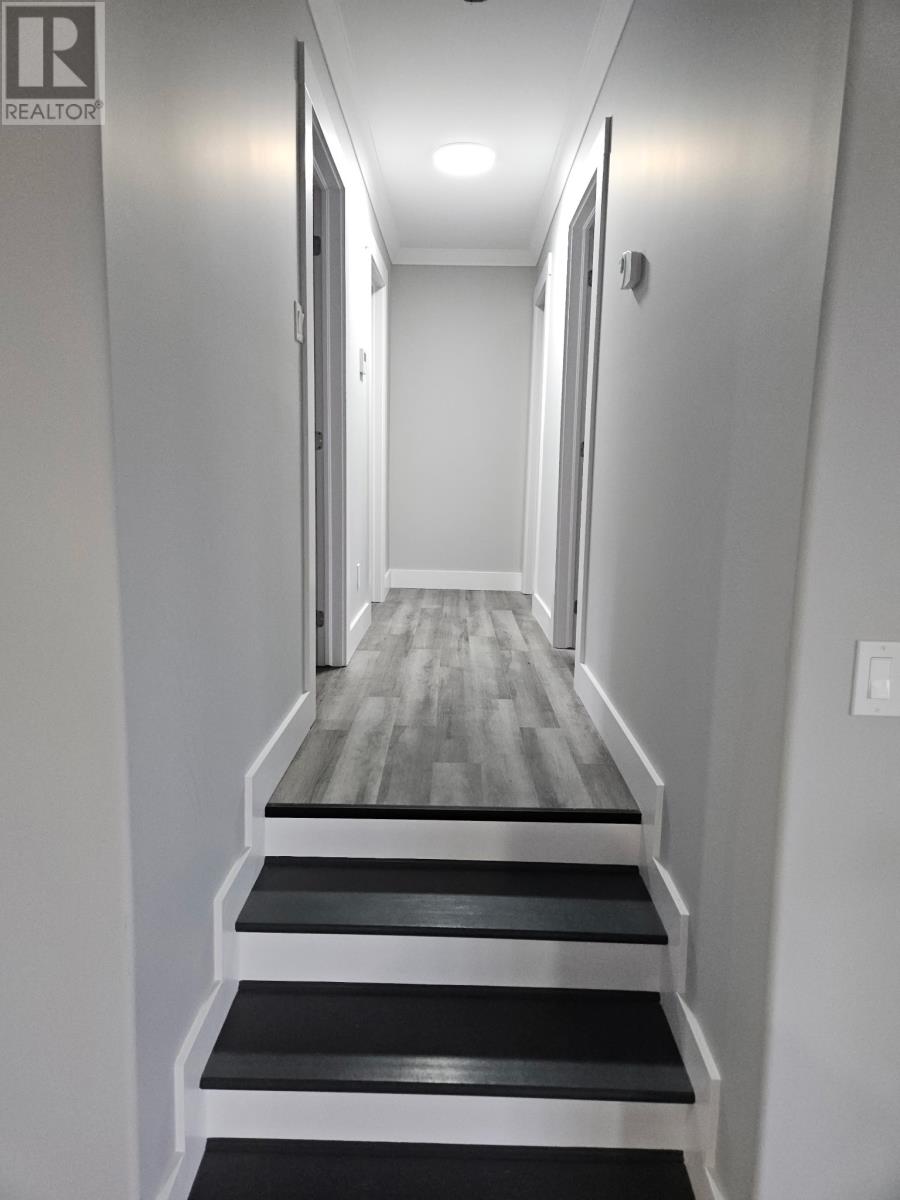 12 Stagg's Lane - 22