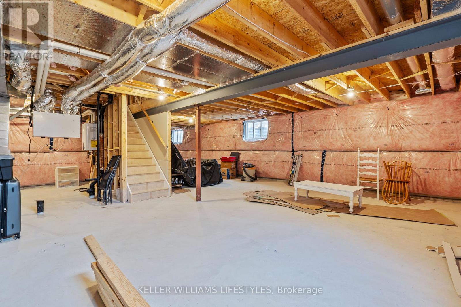 24 COMPASS TRAIL