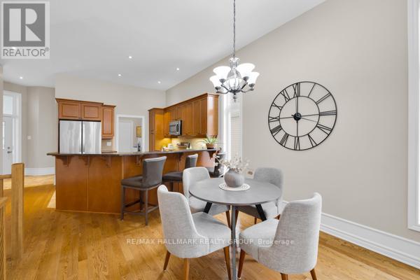 155 ROYAL LANDING GATE - 15