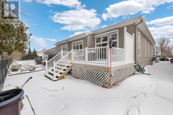 155 ROYAL LANDING GATE — photo 32