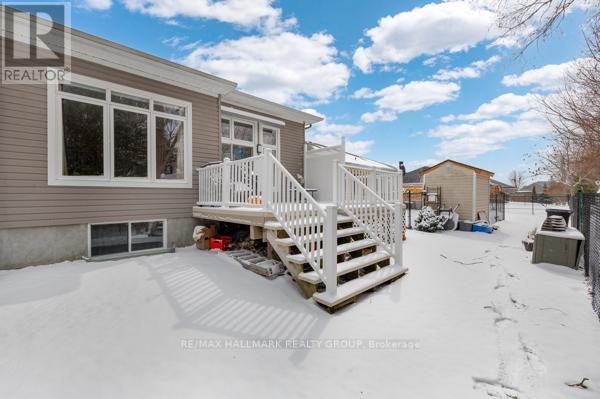 155 ROYAL LANDING GATE — photo 33