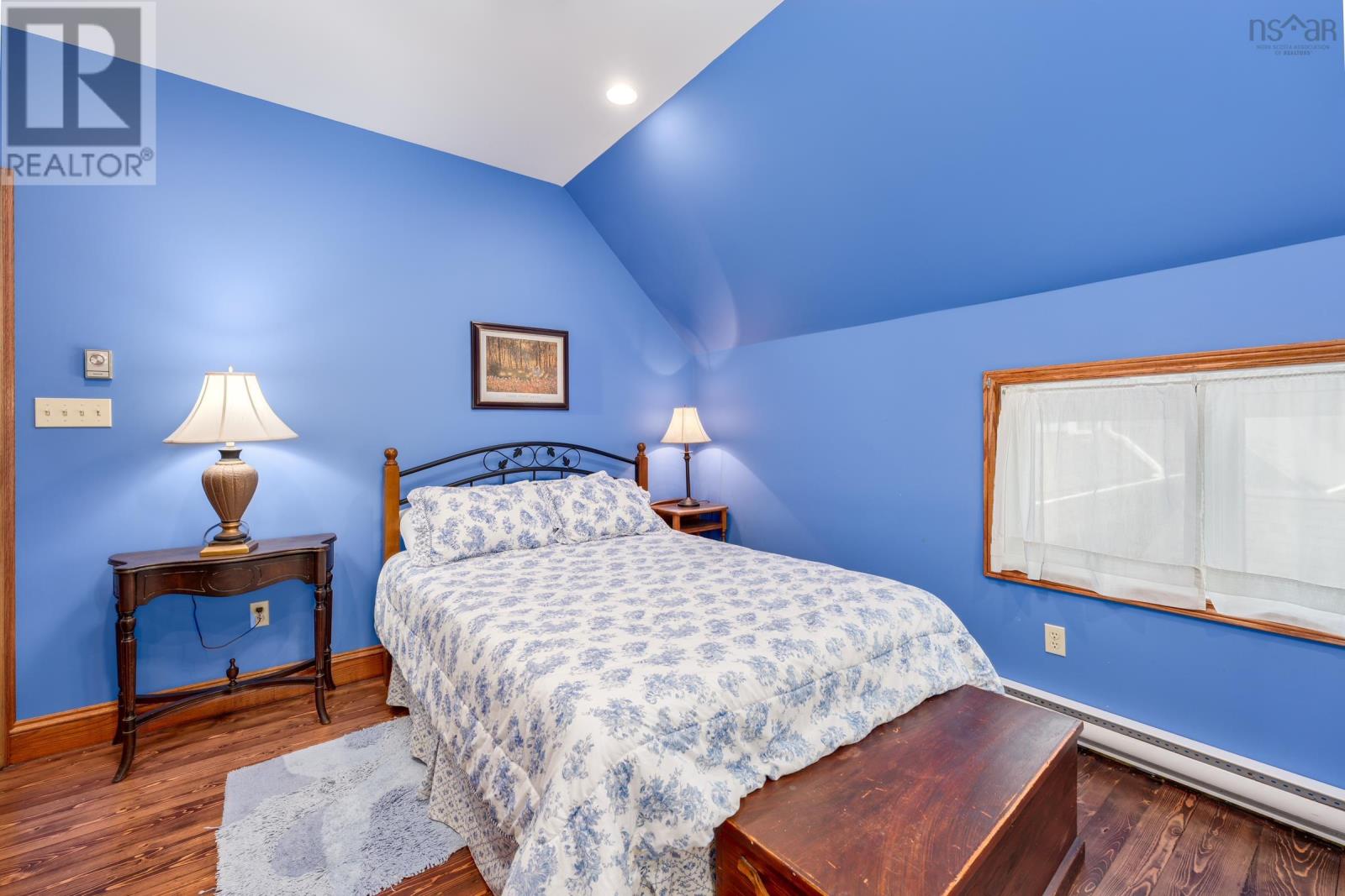 Property 25 of 50 of 42 Queen Street