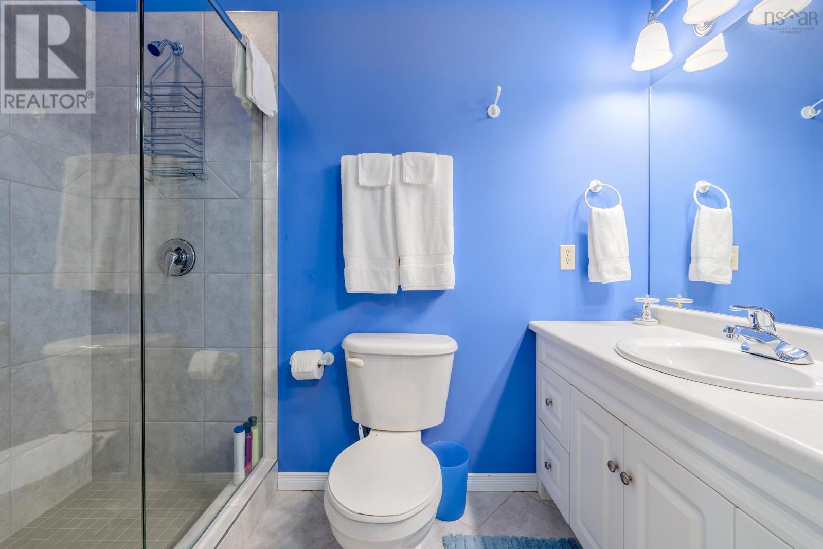 Property 26 of 50 of 42 Queen Street