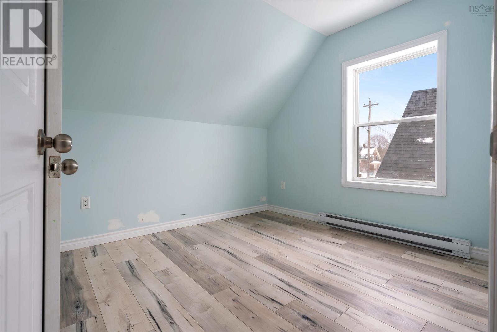 57A/57B HIGH STREET - 21