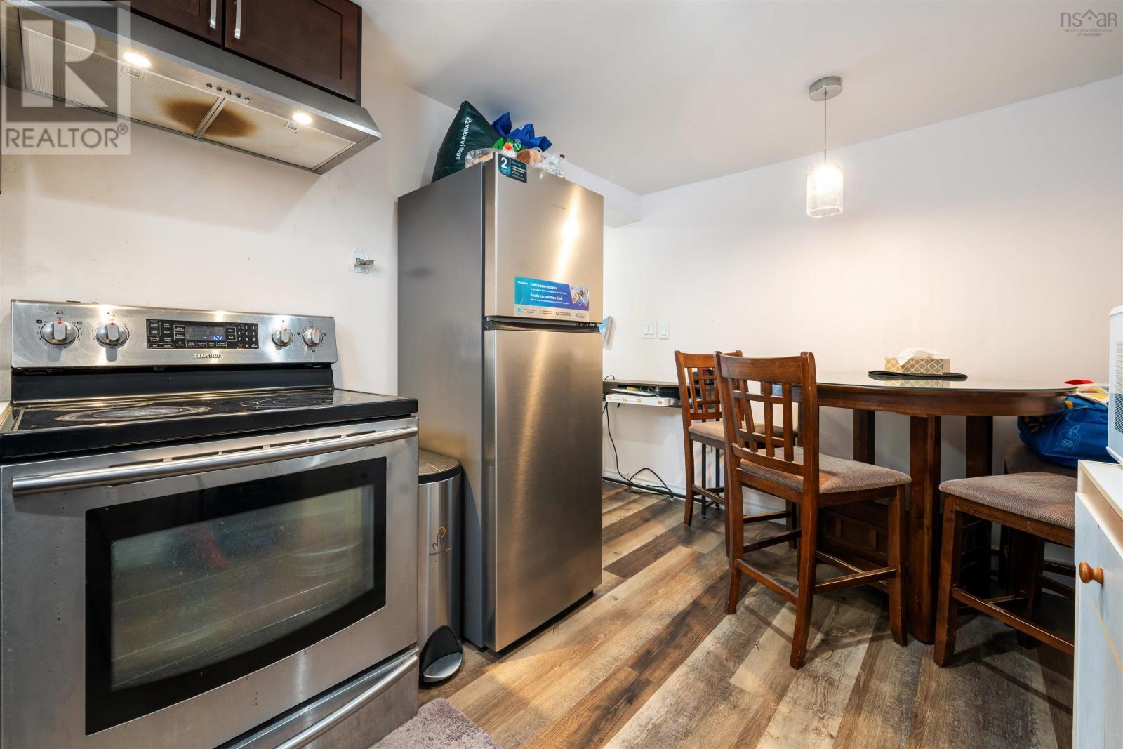 57A/57B HIGH STREET - 35