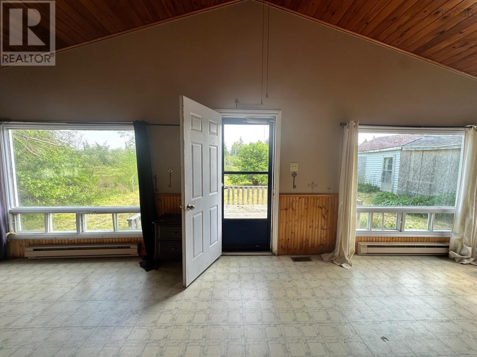 102 Dyke Road - 24