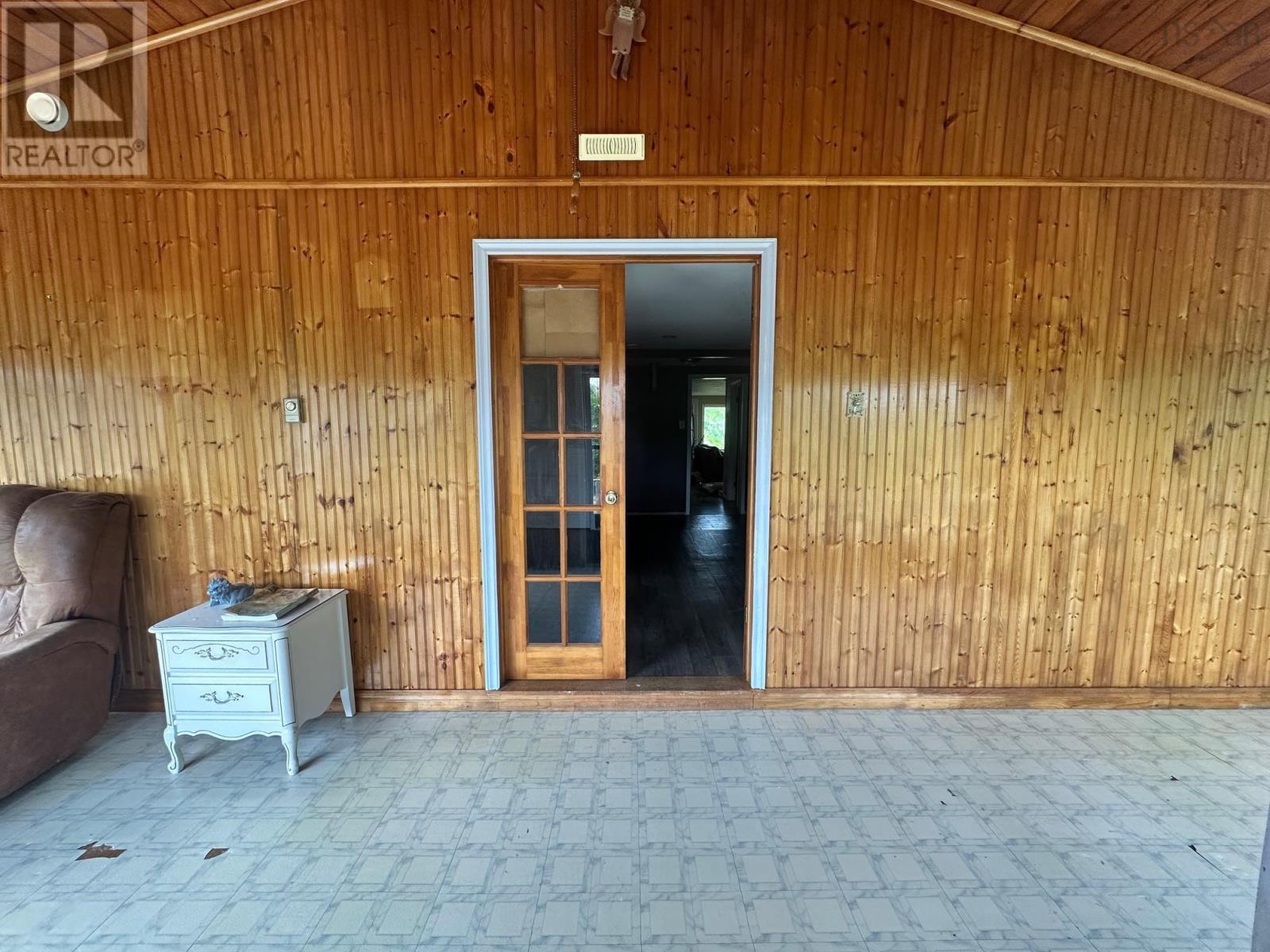 102 Dyke Road - 23