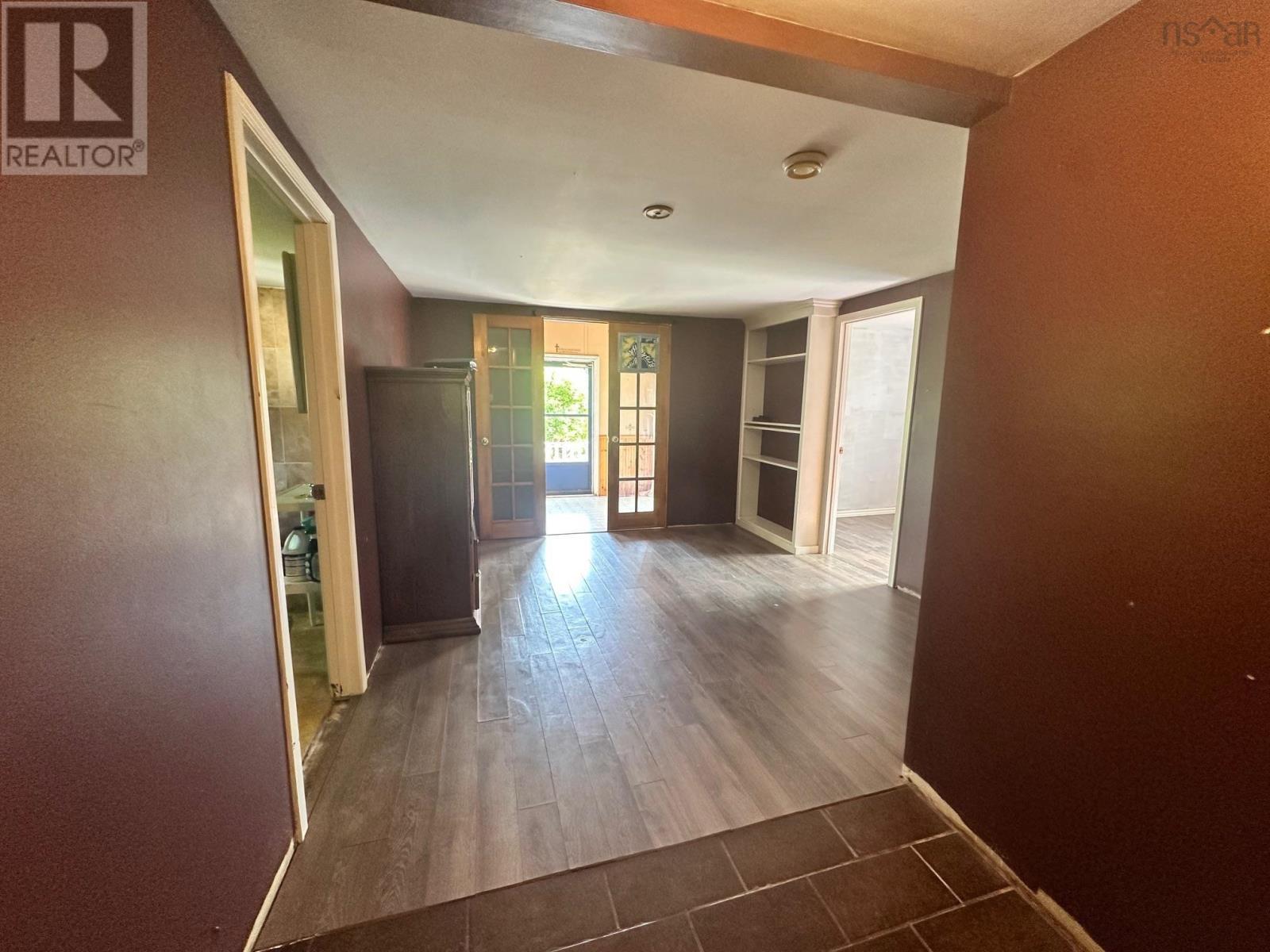 102 Dyke Road - 19