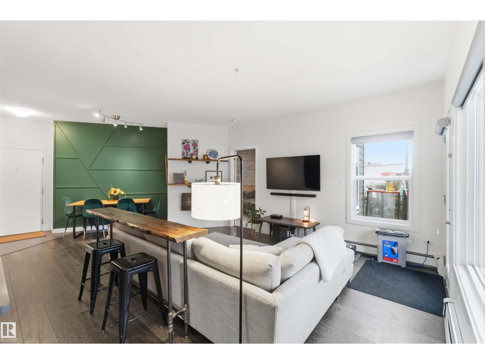 #114 10611 117 ST NW, Edmonton