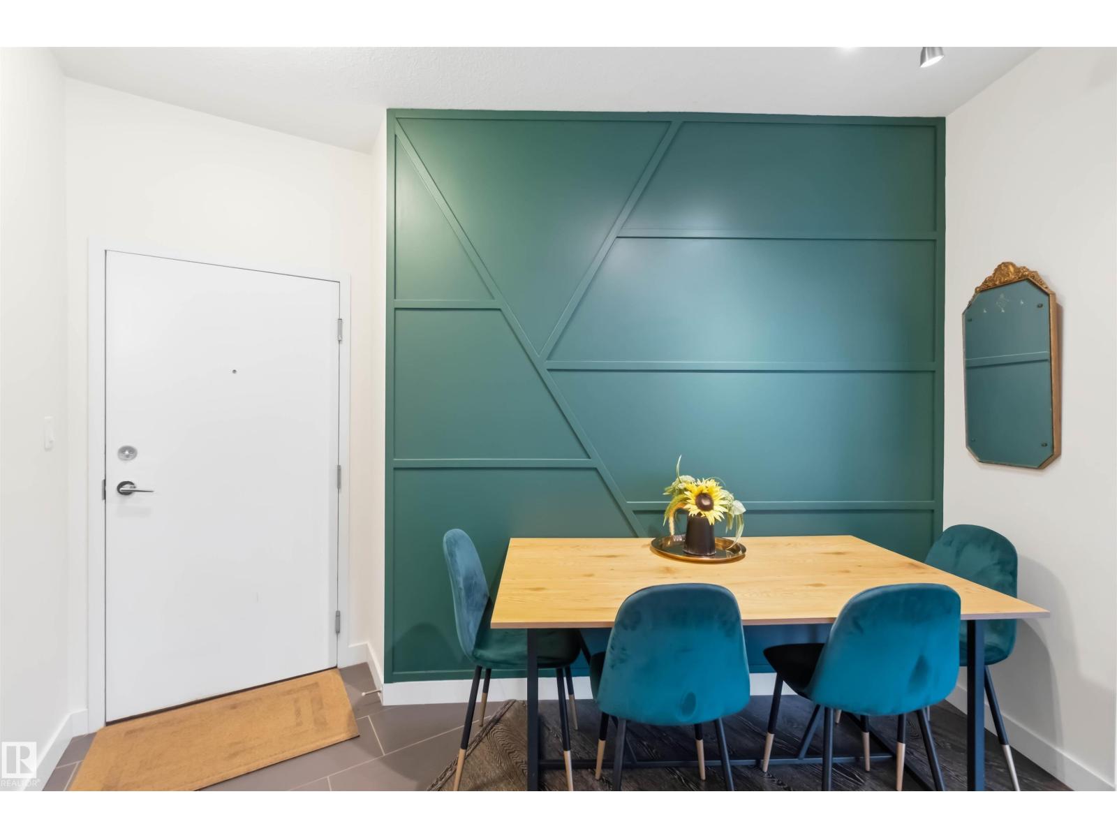 #114 10611 117 ST NW, Edmonton