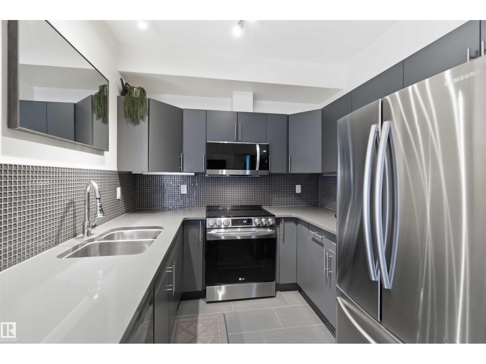 #114 10611 117 ST NW, Edmonton