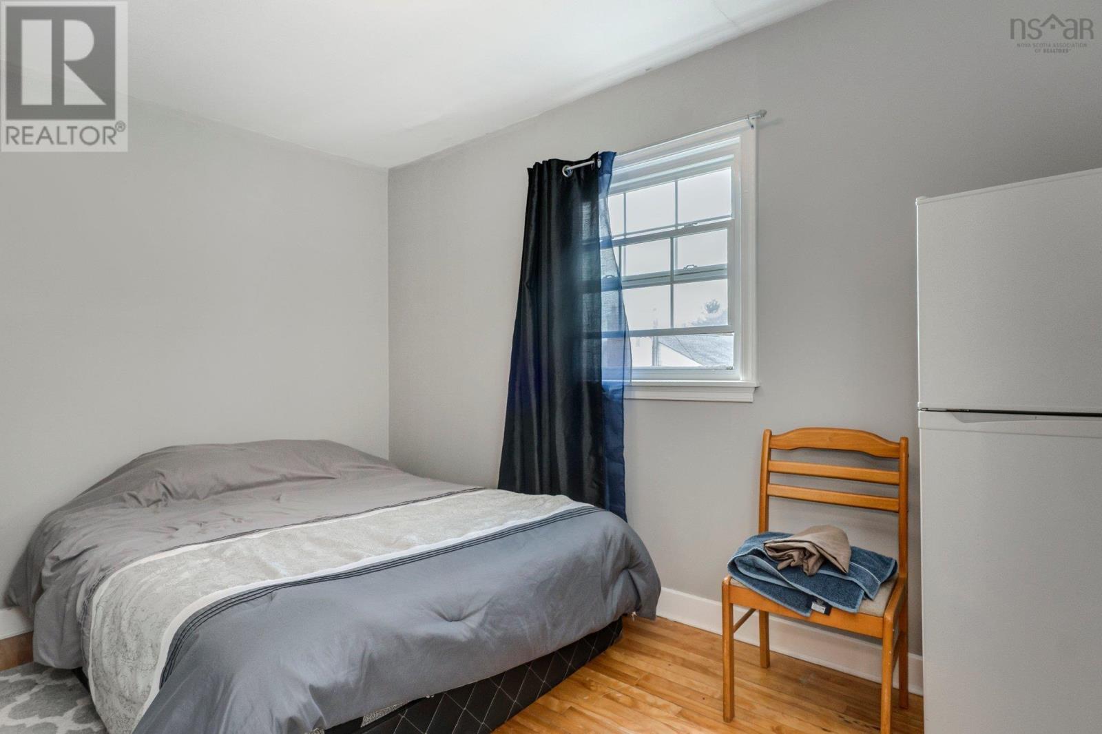 50 RAYMOND STREET - 21