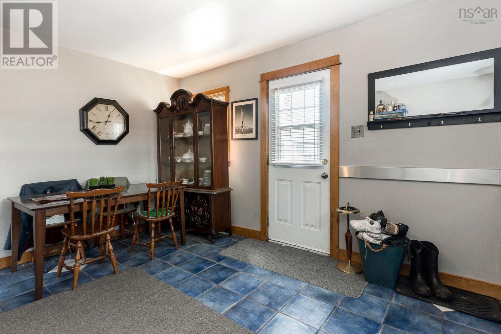 50 RAYMOND STREET - 9