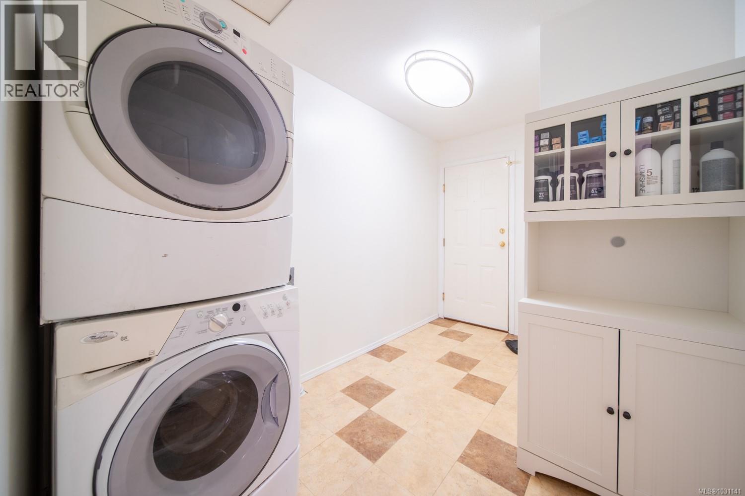 5668 Rutherford Rd, Nanaimo