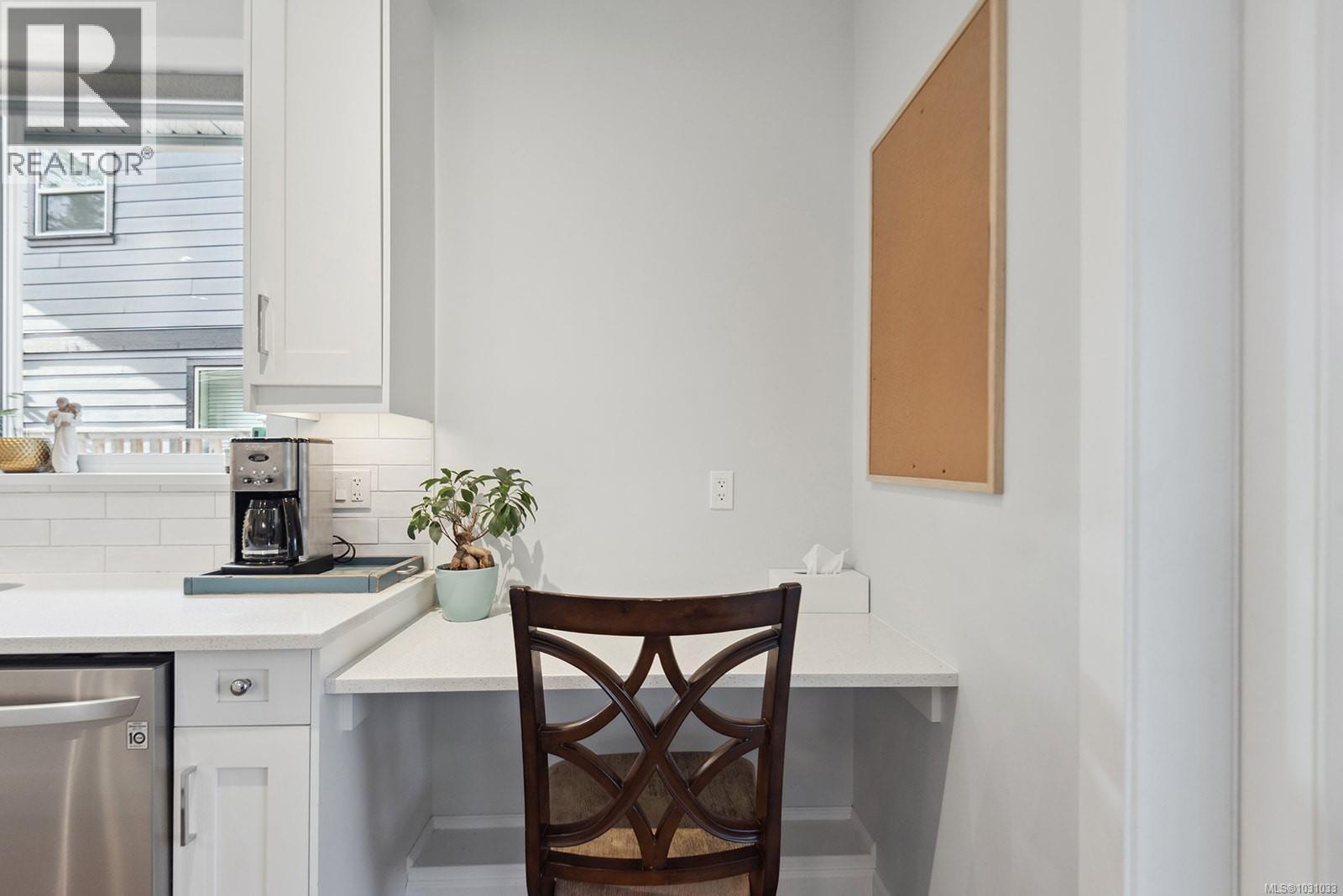 5865 SYCAMORE ST - 12