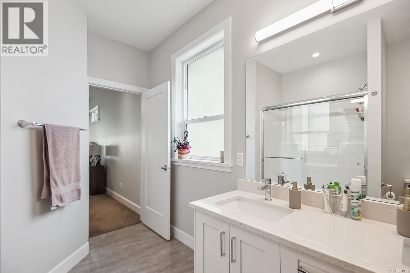 5865 SYCAMORE ST - 35