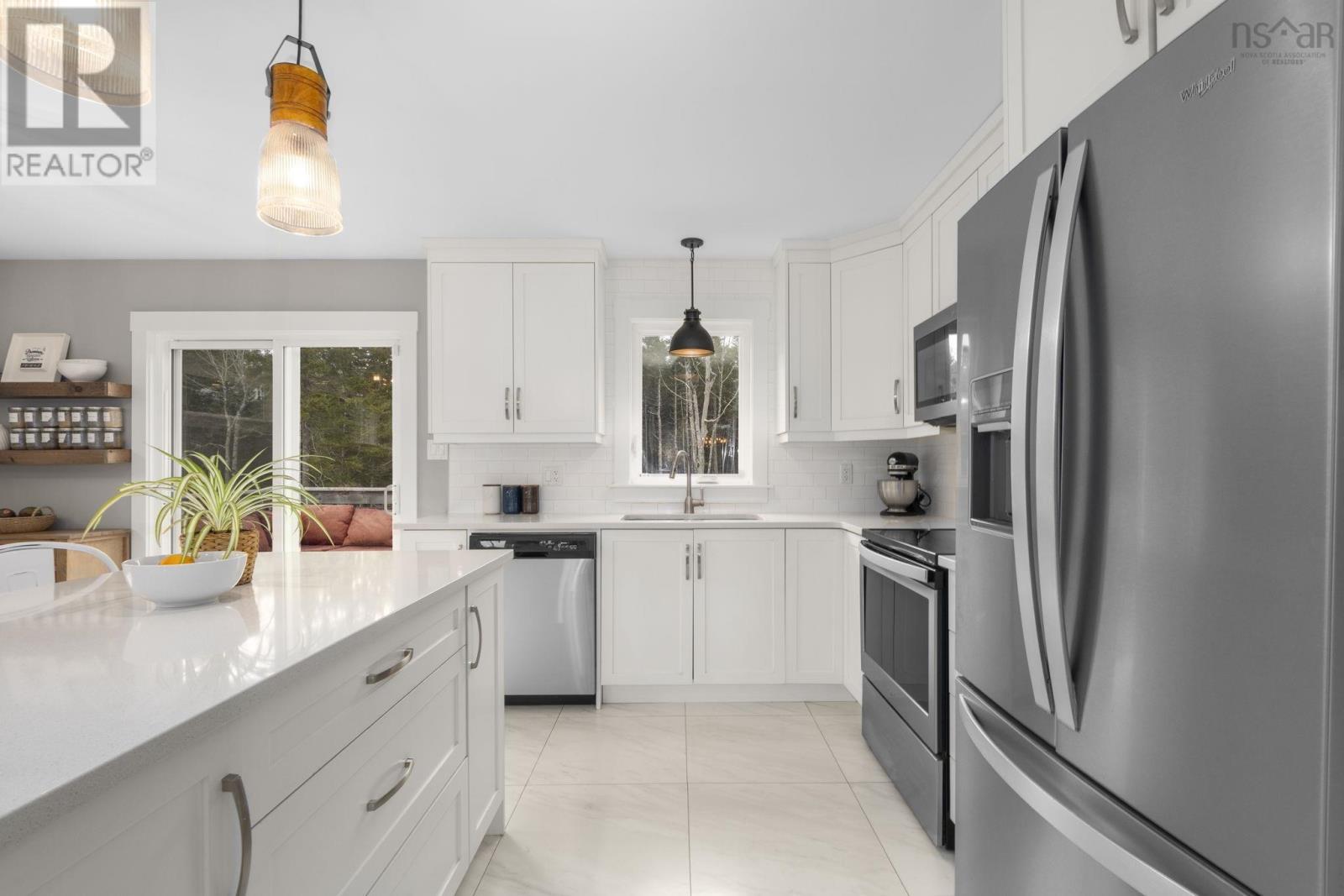 Property 12 of 50 of 721 Midnight Run