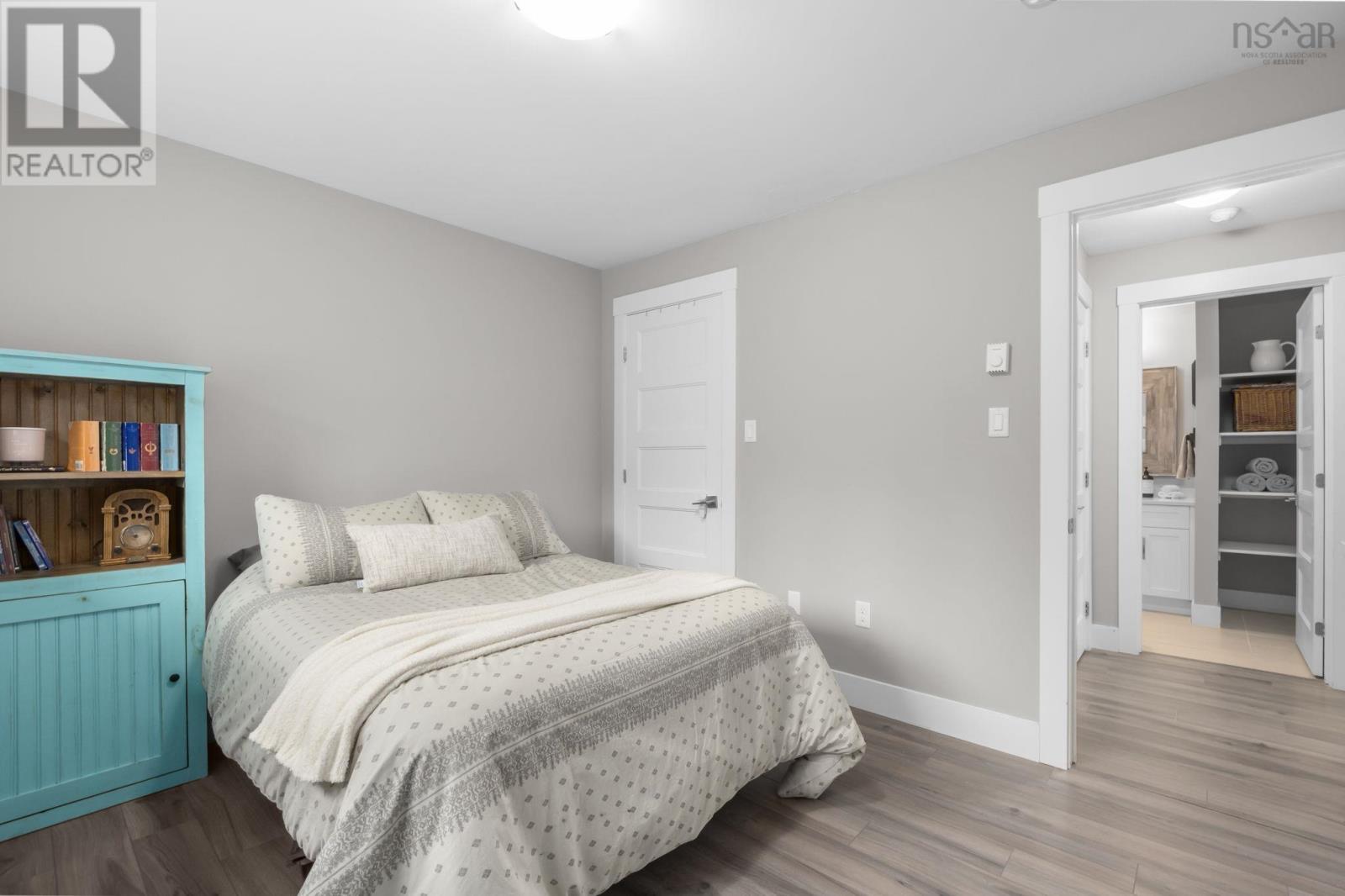 Property 36 of 50 of 721 Midnight Run