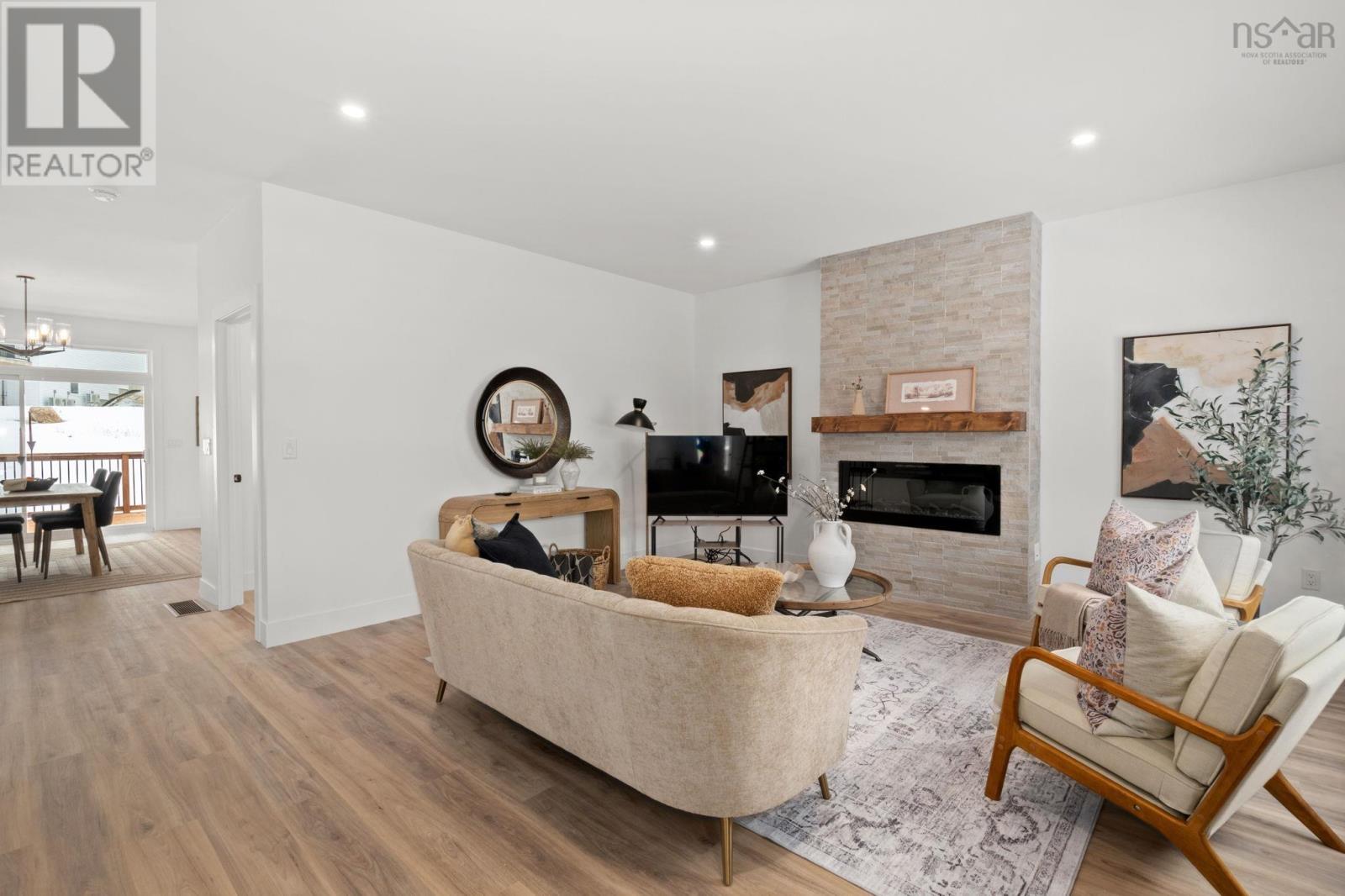 Property 19 of 46 of 11 Wanders Way