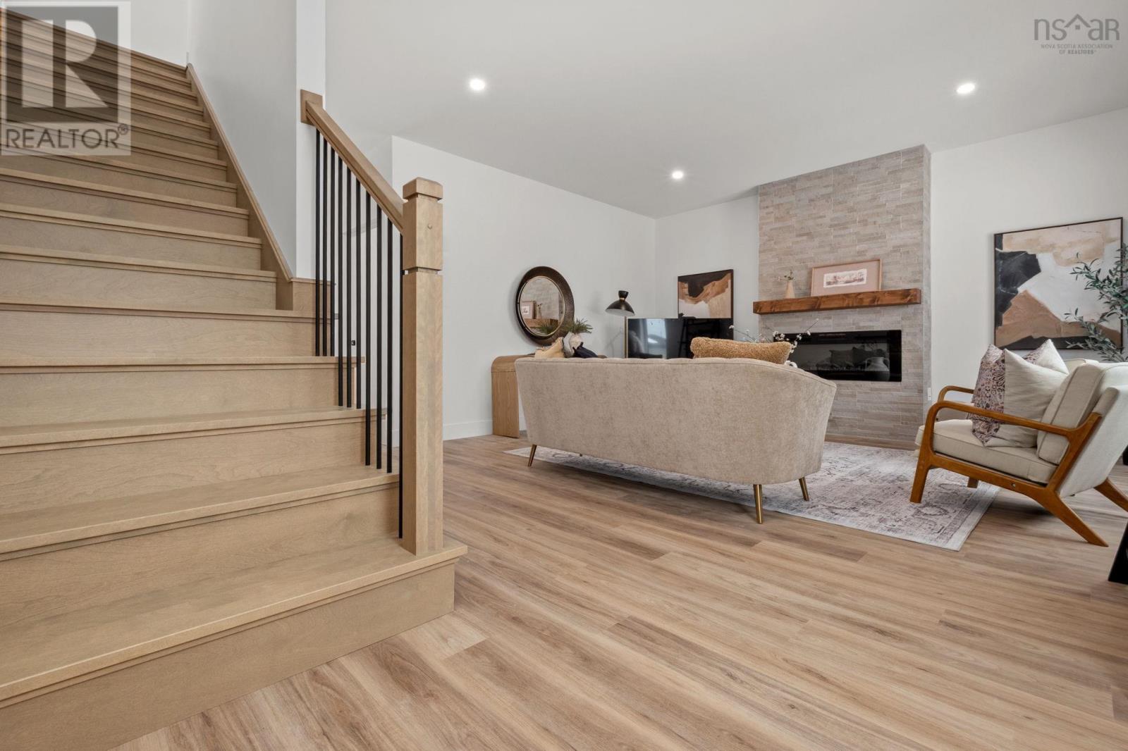 Property 16 of 46 of 11 Wanders Way