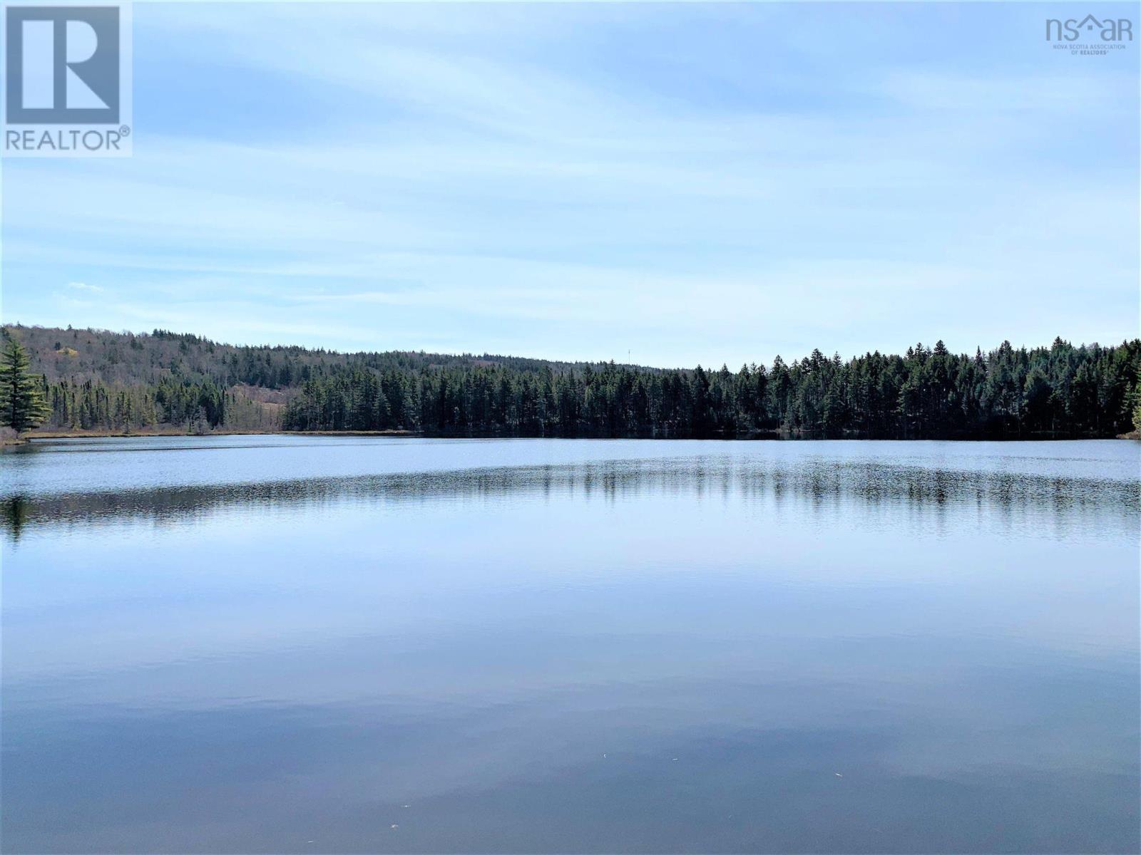 Property 5 of 7 of Lakelands Road