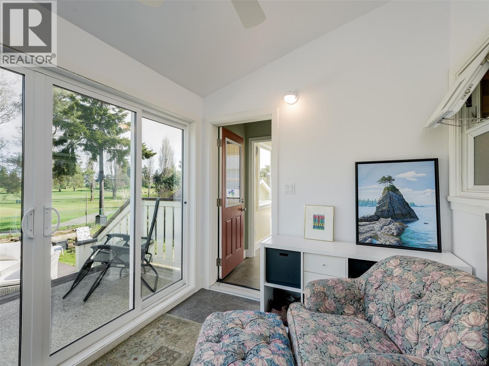  1064 Colville Road, Esquimalt