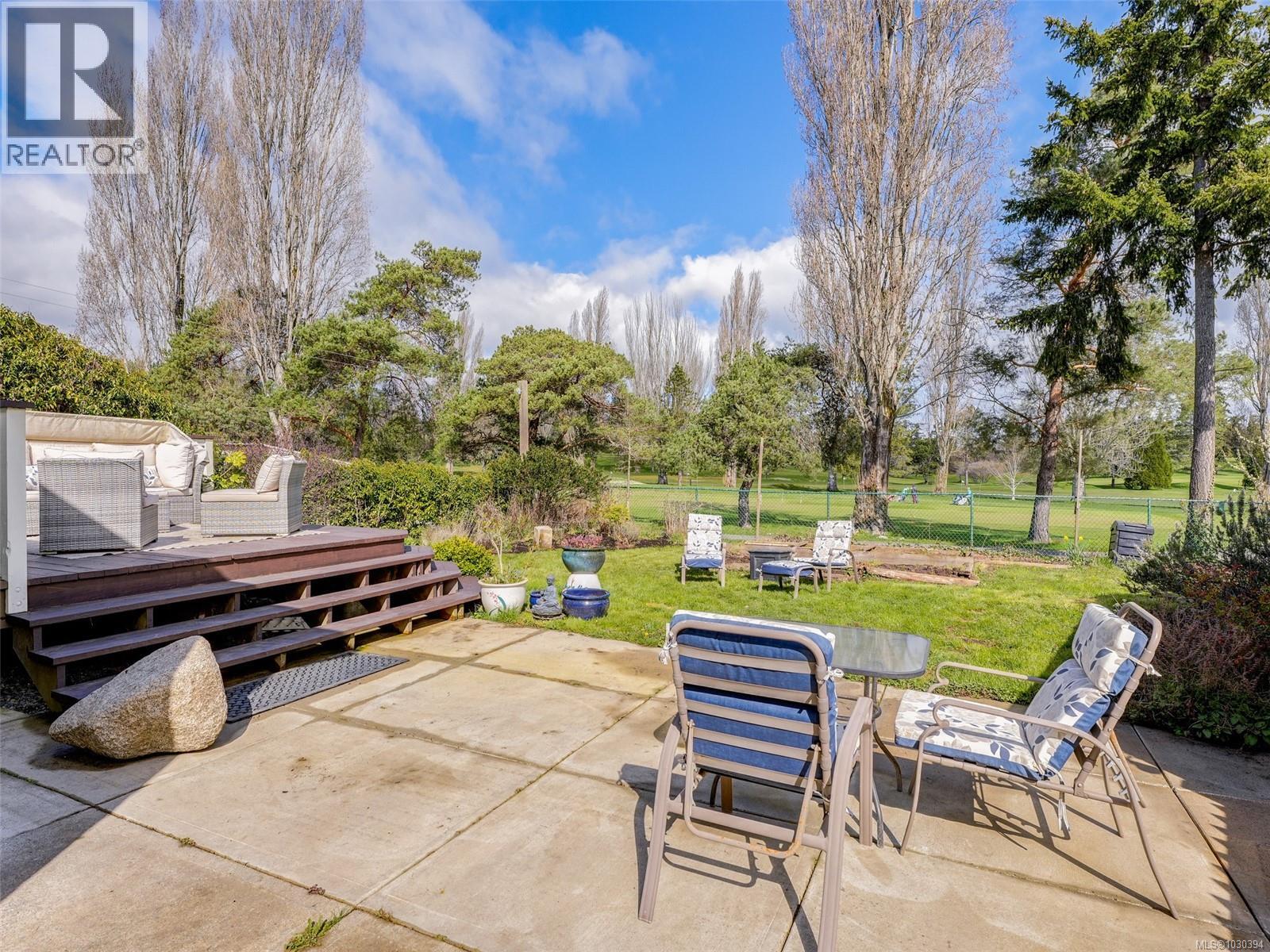  1064 Colville Road, Esquimalt