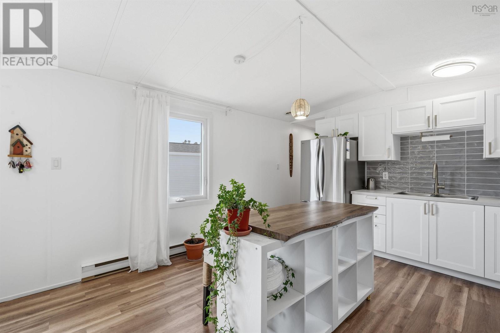 Property 13 of 40 of 6 Alderwood Court