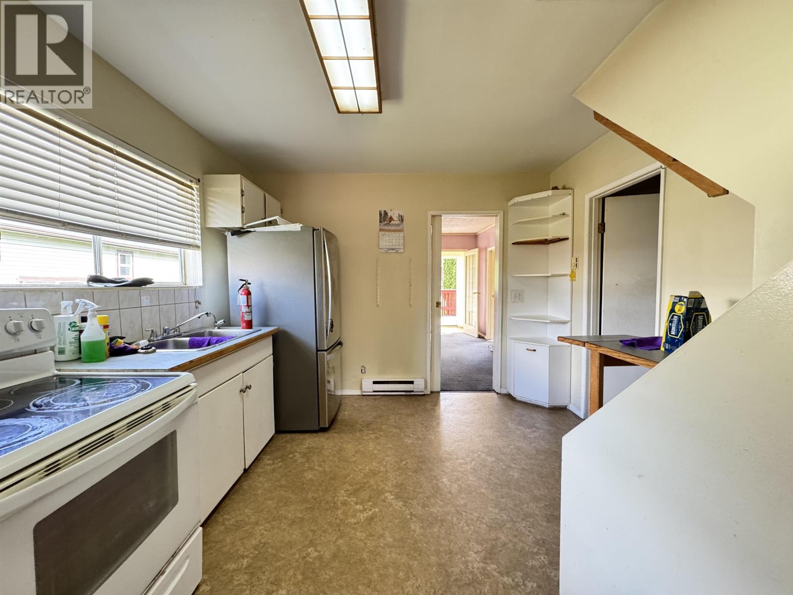 536 W 9TH AVENUE - 10