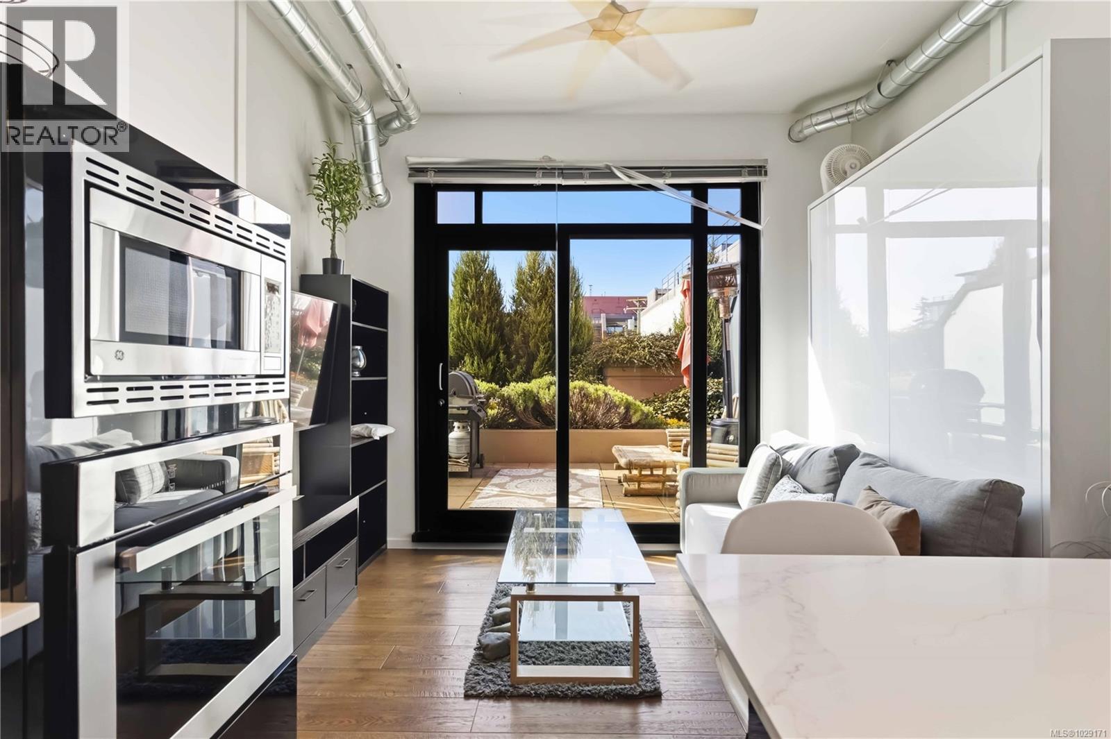 330 1029 View Street, Victoria