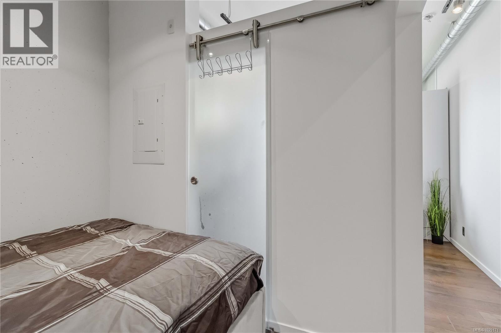 330 1029 View Street, Victoria