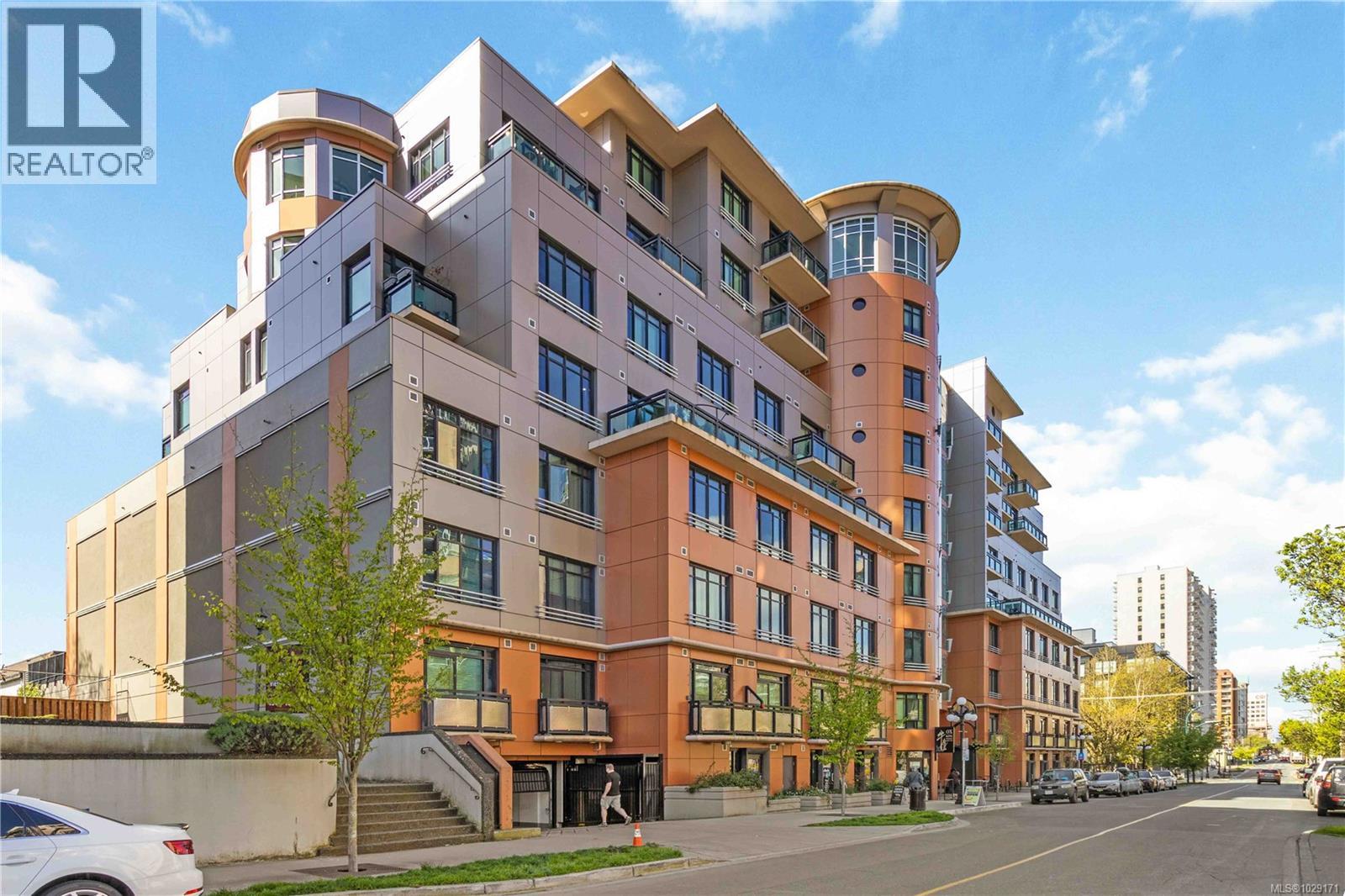 330 1029 View Street, Victoria