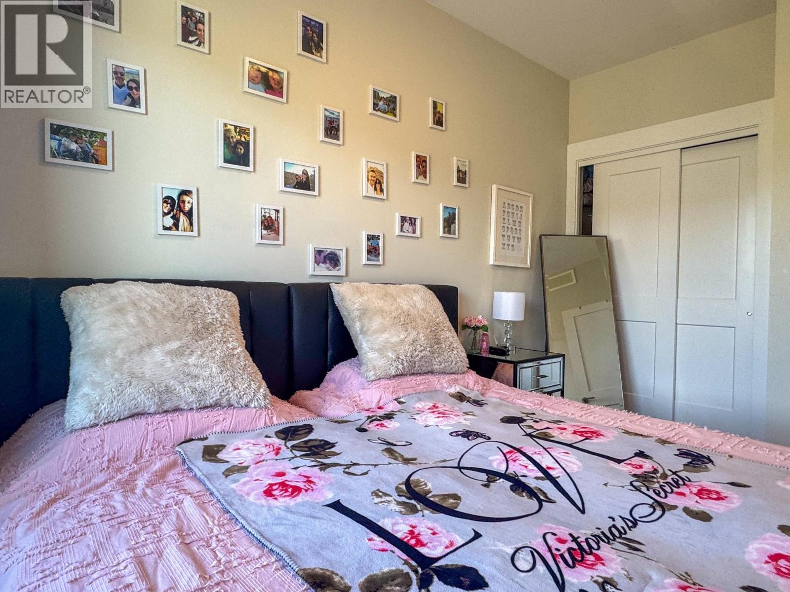 12798 Lake Hill Drive Unit# 26, Lake Country