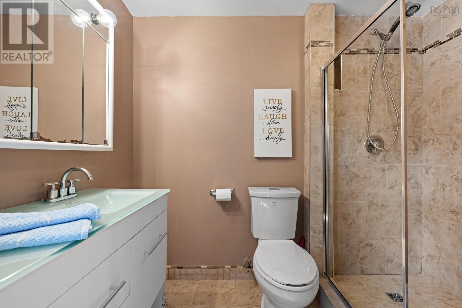 Property 28 of 44 of 25 Wildwood Boulevard