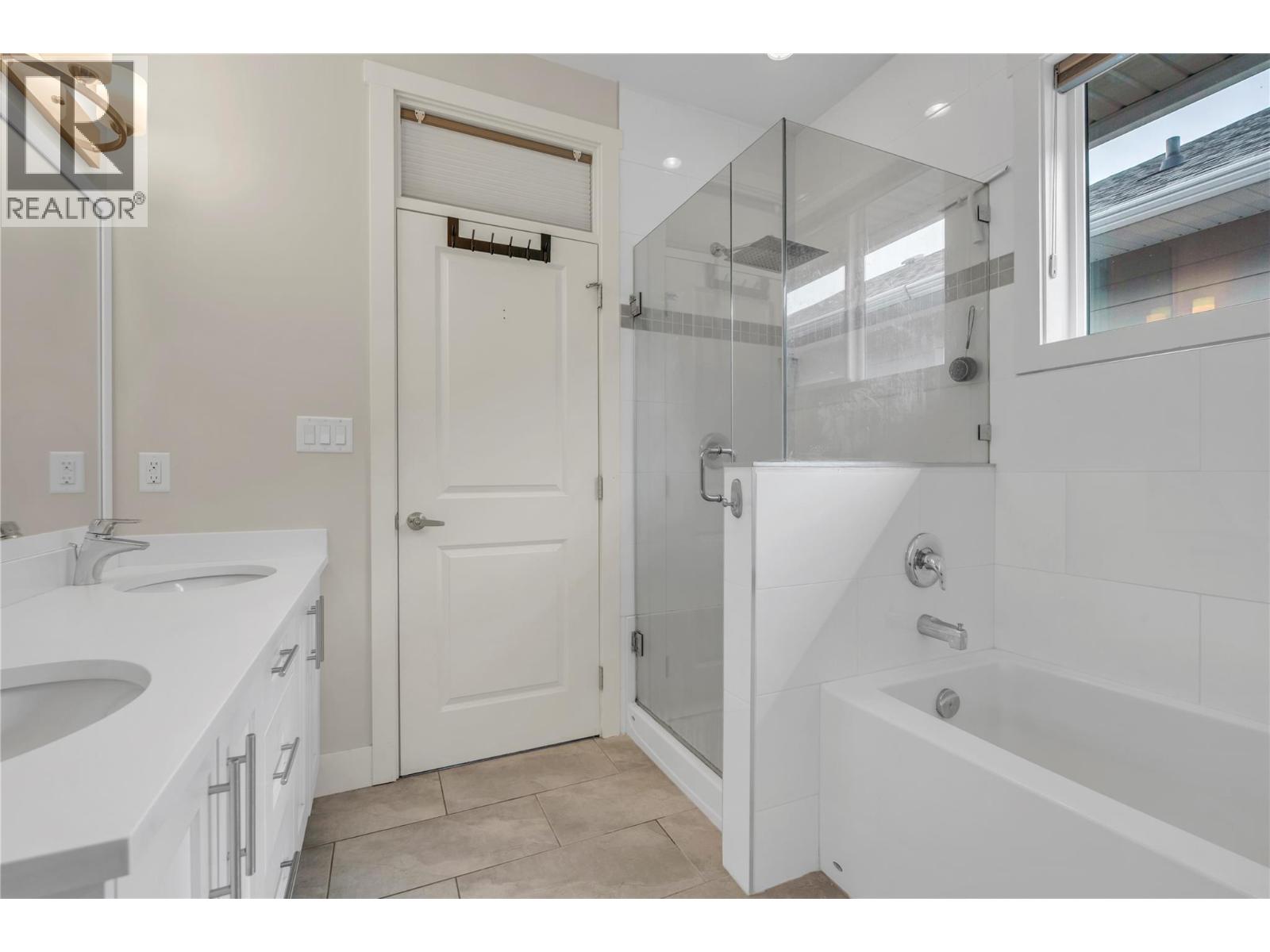 103 14395 Herron Road, Summerland